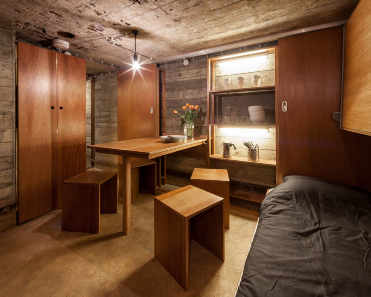 Interior de un búnker construido por Underground Building